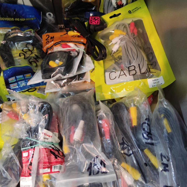 Кабель, аудио-видео.