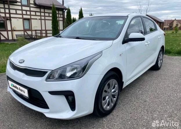 Аренда с выкупом автомобиля KIA RIO