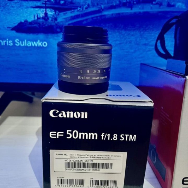 Canon m50