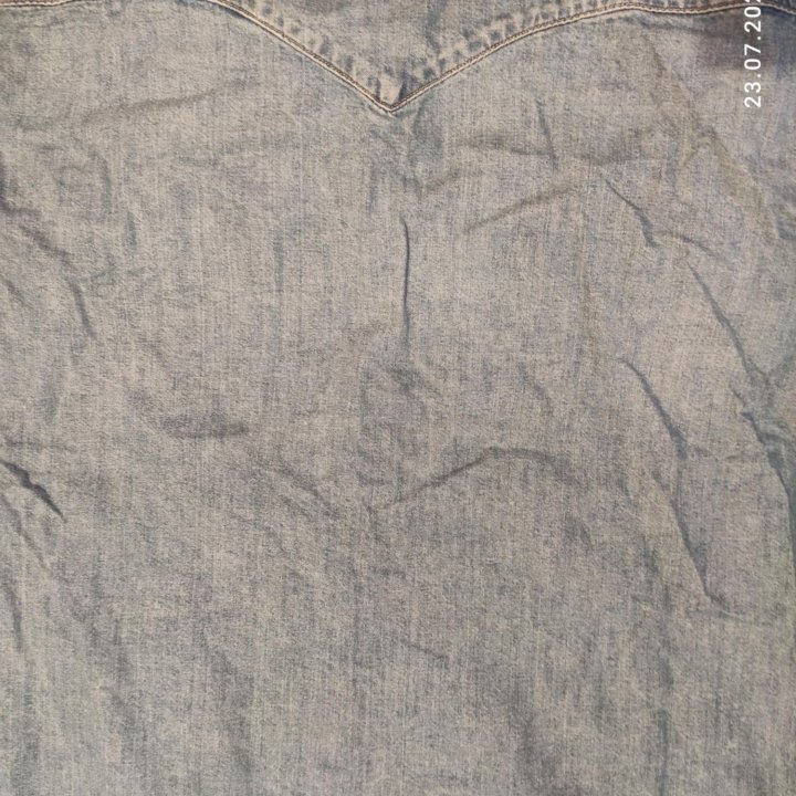 Джинсовая рубашка Levis (L, 48-50)