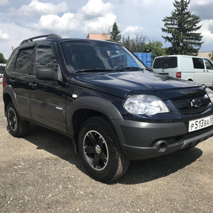 Chevrolet Niva, 2011