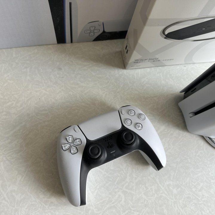 PlayStation 5 slim с дисководом