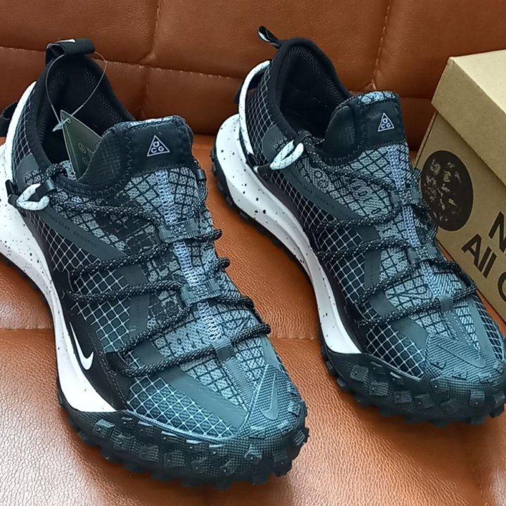 Кроссовки Nike ACG