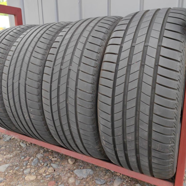 Комплект Bridgestone Turanza T005 225/40 R18