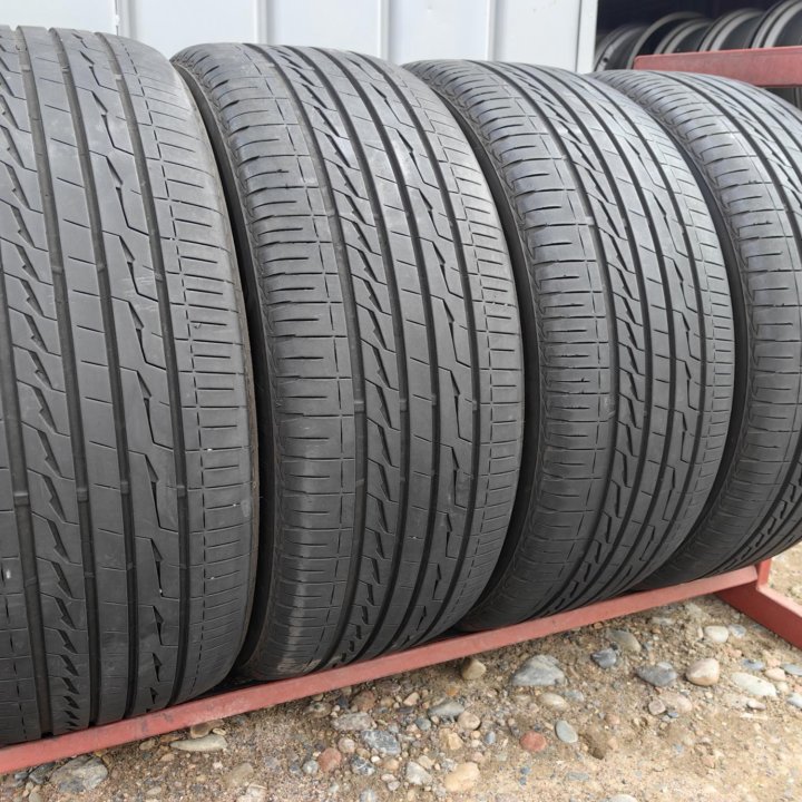 Комплект Bridgestone Alenza LX100 255/45 R20