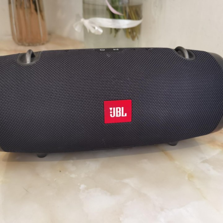 Портативная колонка JBL Xtreme 2