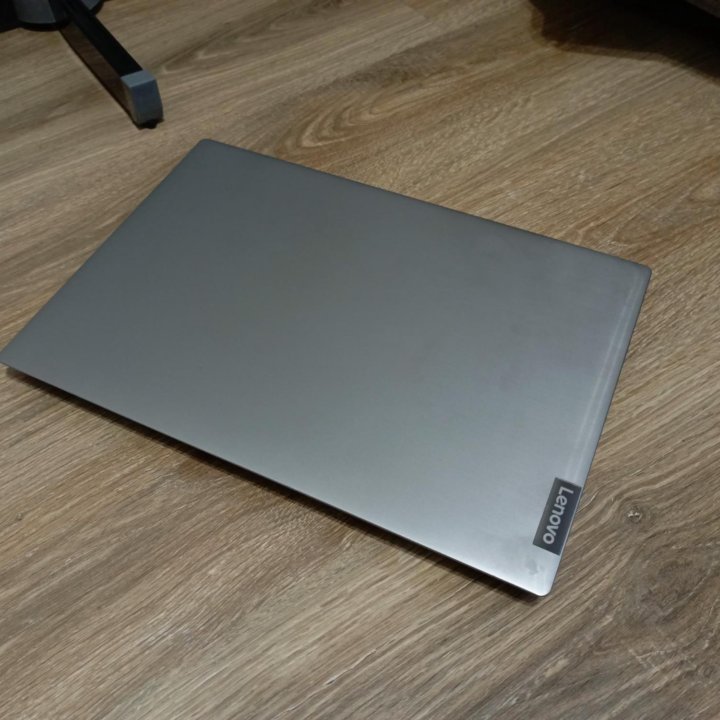 Ноутбук Lenovo IdeaPad