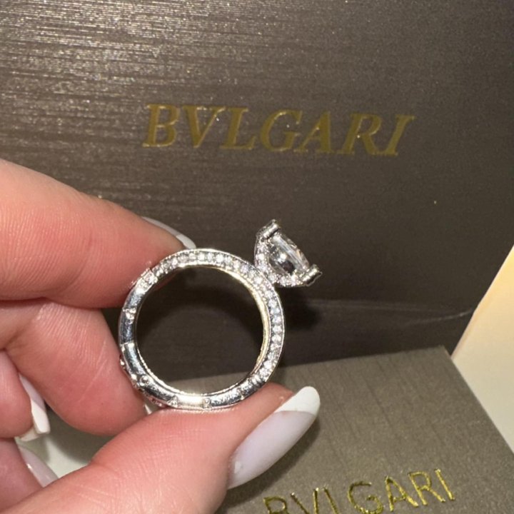 Кольцо Bvlgari