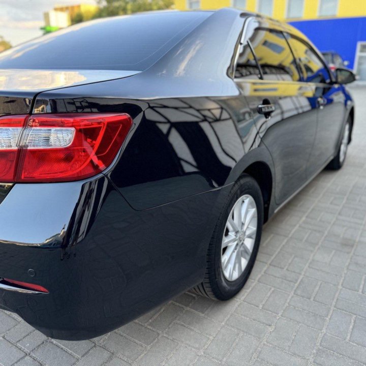 Toyota Camry, 2012