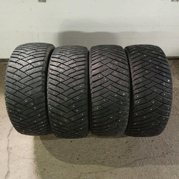 225/50R17 GoodYear Ultragrip Ice Arctic (7648)