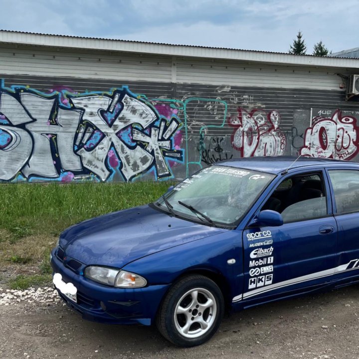 Mitsubishi Colt, 1999