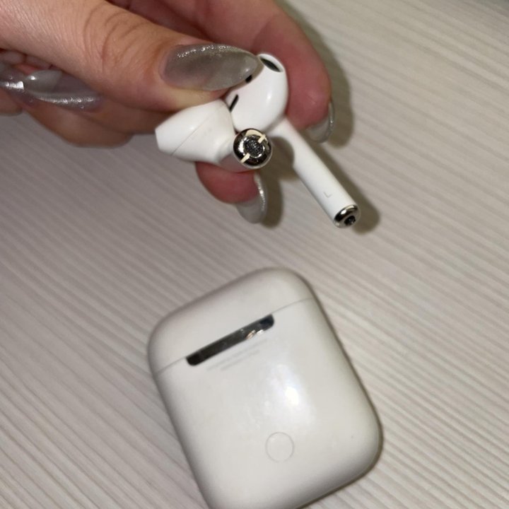 Наушники беспроводные AirPods 2 белые оригинал бу