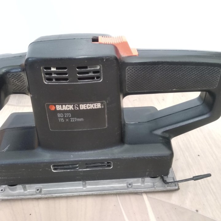 Шлифовальная машина по дереву BLACK _DECKER