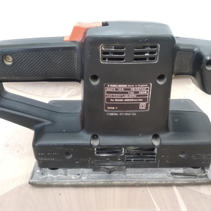 Шлифовальная машина по дереву BLACK _DECKER