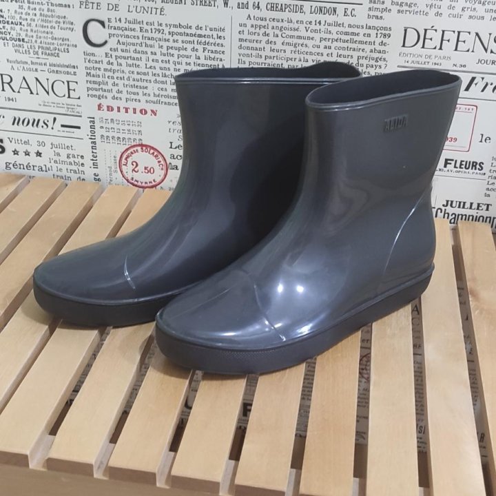Сапоги резиновые