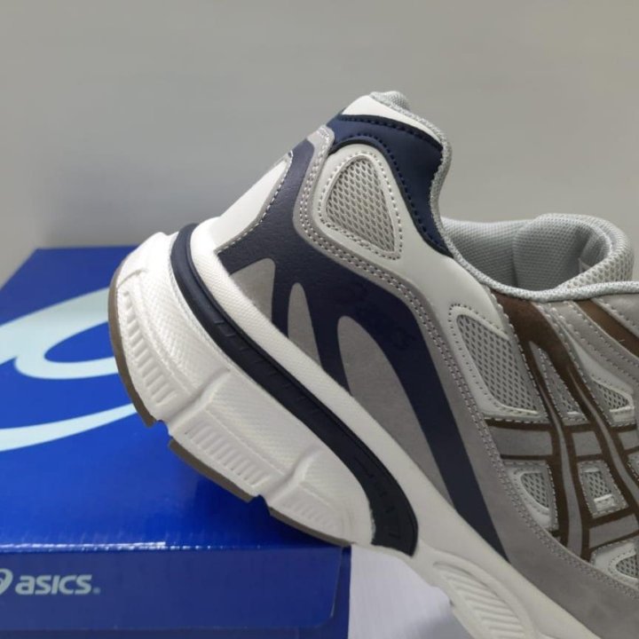 Кроссовки Asics размеры 44-46 артикул 125 свет/сер