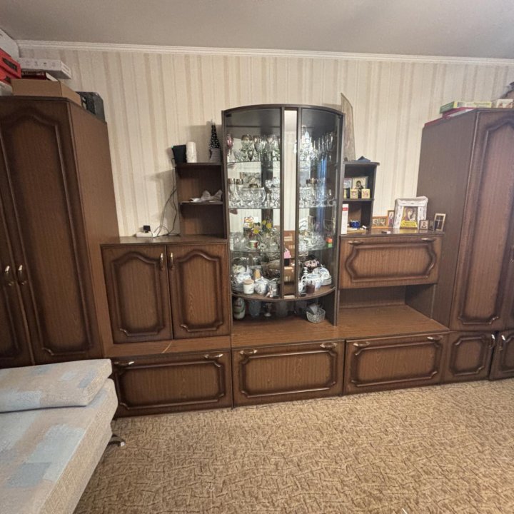 Мебель. Диваны