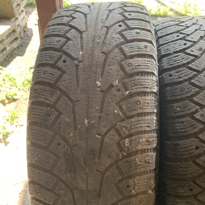 Nokian hakkapelita 265/65/17