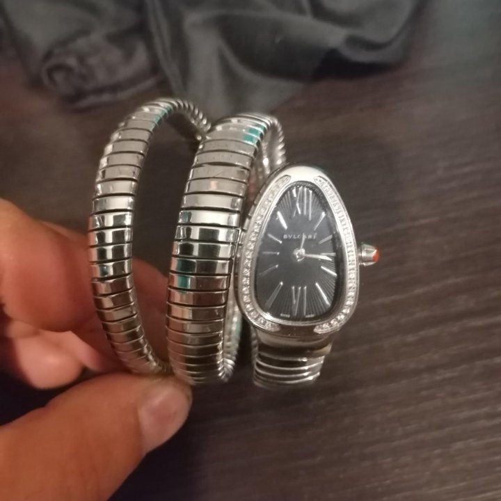 Женские часы BVLGARI