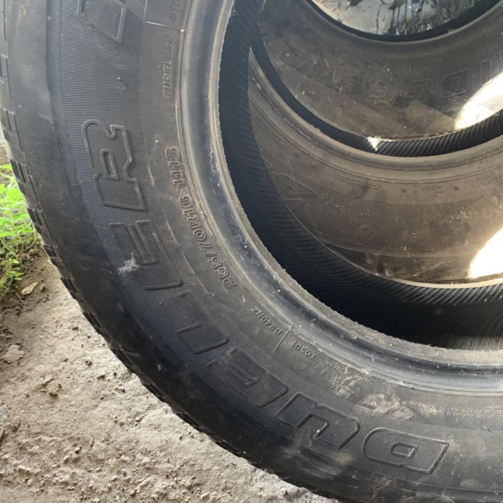 Bridgestone Dueler 255/70/16