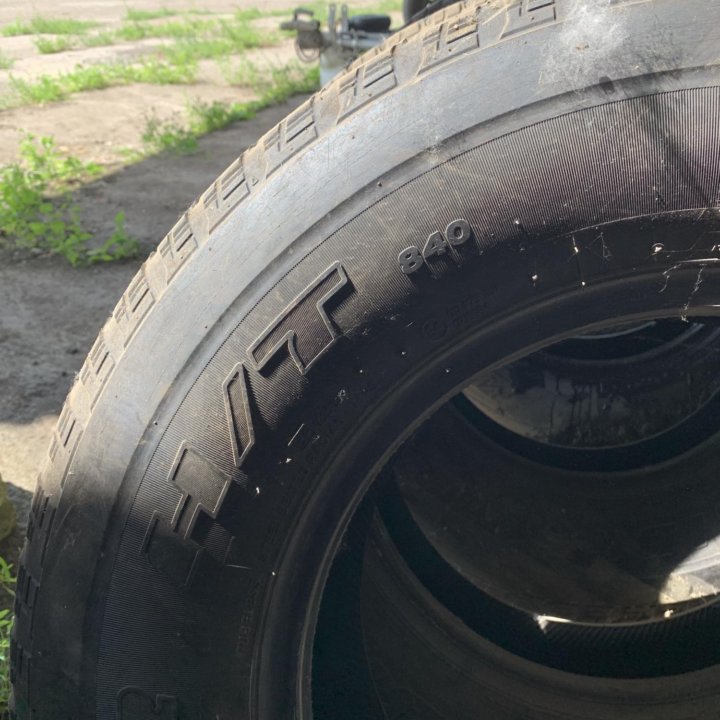 Bridgestone Dueler 255/70/16