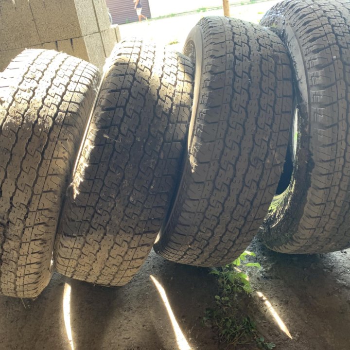 Bridgestone Dueler 255/70/16