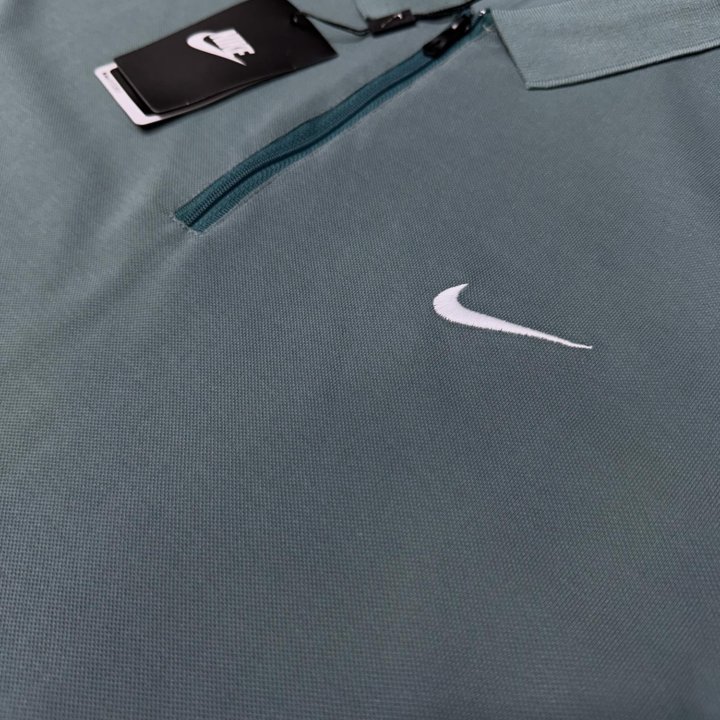 Поло Nike великаны