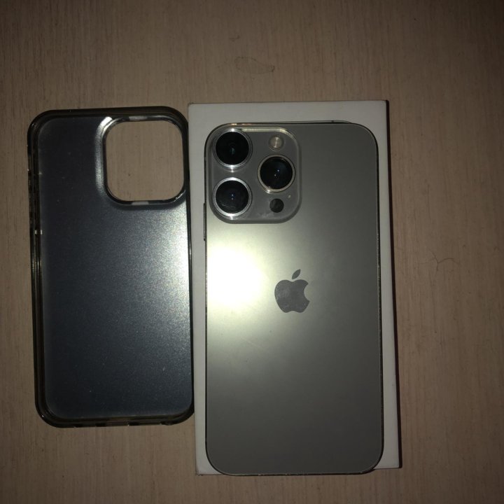 iPhone XR в корпусе 15 pro