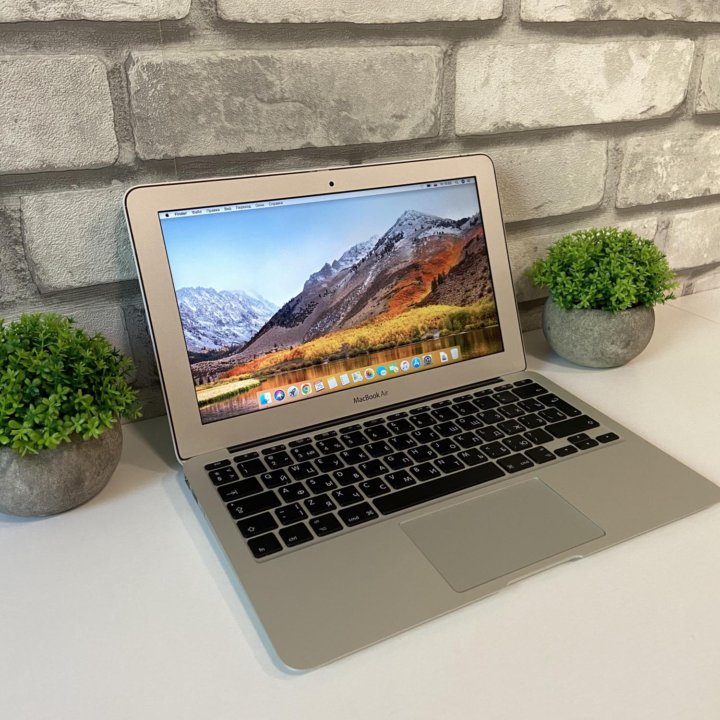 Apple MacBook 11 2011 Core i5, 4Gb/120SSD Гарантия