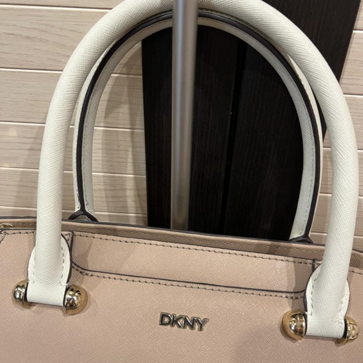 Сумка нат кожа DKNY