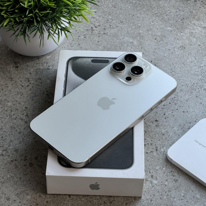 iPhone 15 Pro Max 256Gb White Titanium