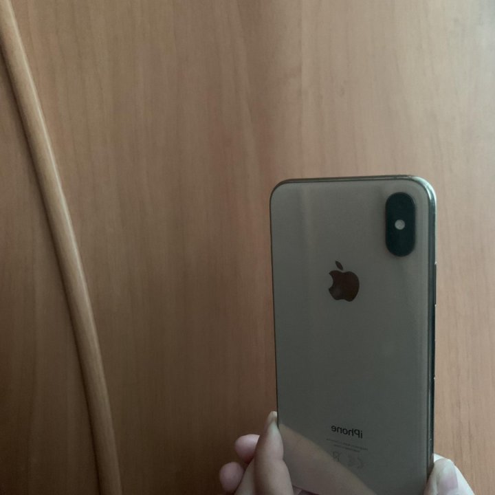 iPhone XS