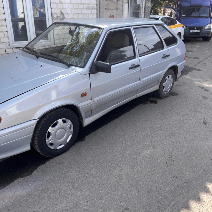 ВАЗ (Lada) 2114, 2004