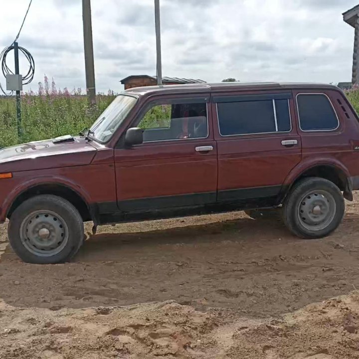 ВАЗ (Lada) Niva (4x4/Legend), 2004