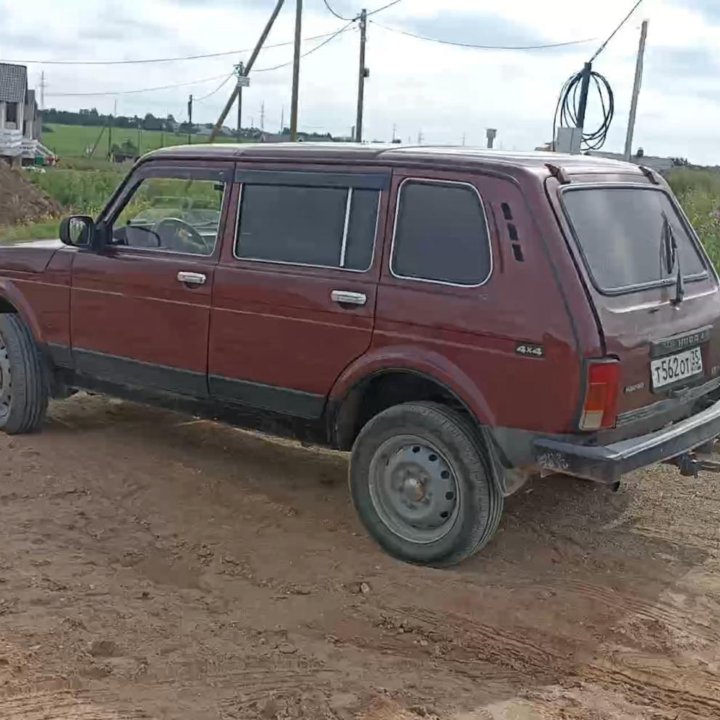 ВАЗ (Lada) Niva (4x4/Legend), 2004