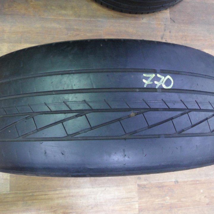 Goodyear Excellence 215/60 R16