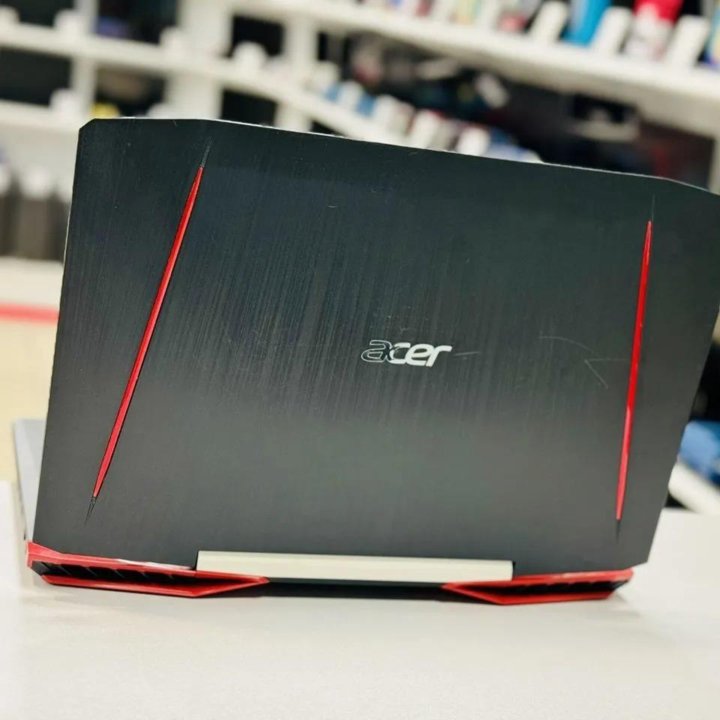 Игровой Acer 15.6 IPS / i7-7700HQ / 16G / GTX 1050