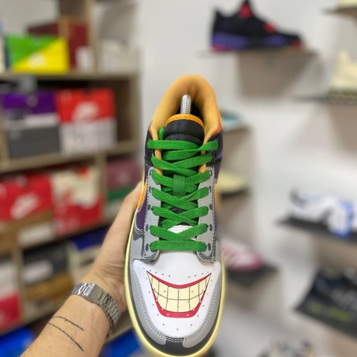 Кроссовки Batman x Joker Nike Dunk Low Custom