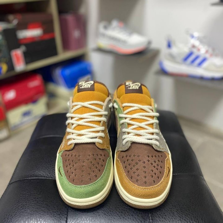 Кроссовки Nike Air Jordan 1 Low & Zion Voodoo