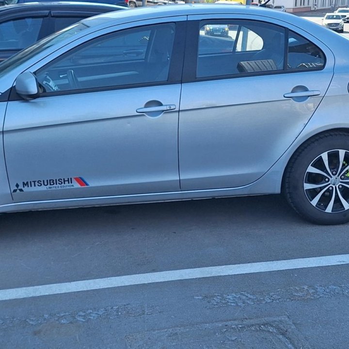 Mitsubishi Lancer, 2011
