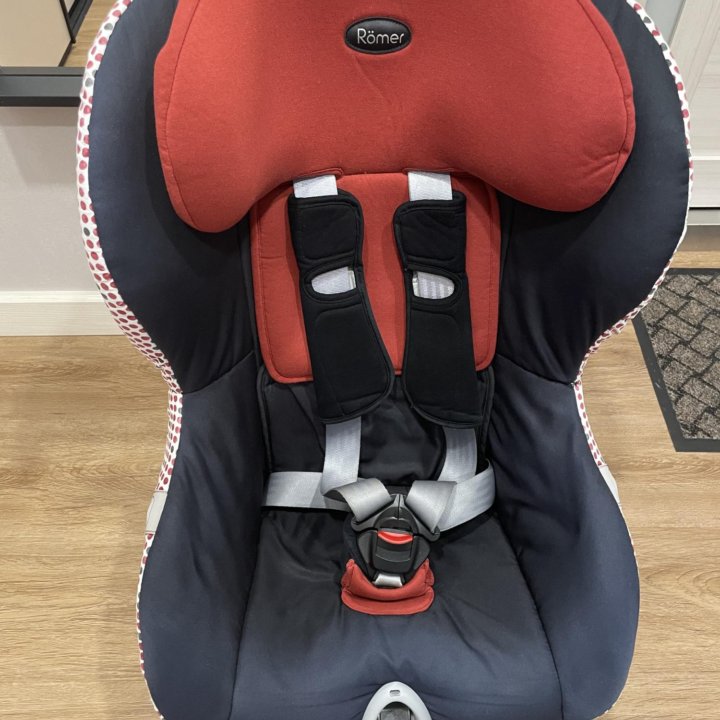 Авто кресло britax romer 2