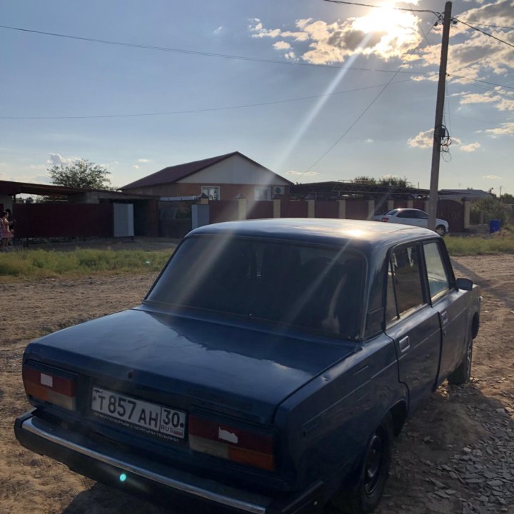 ВАЗ (Lada) 2107, 2000