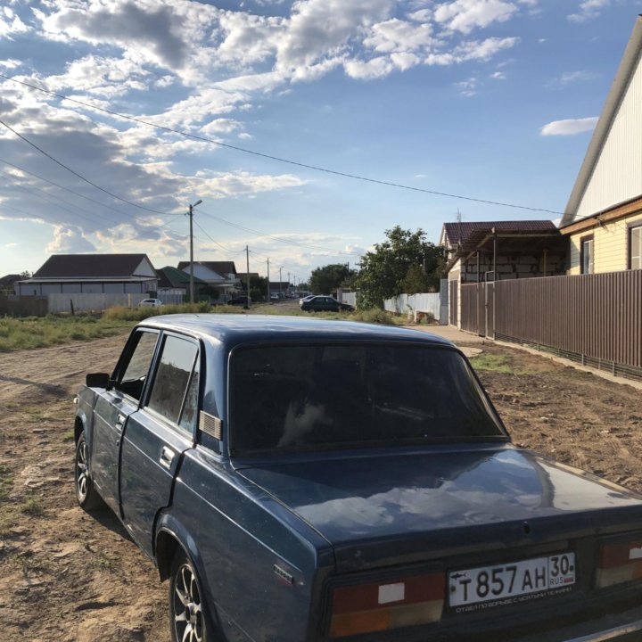 ВАЗ (Lada) 2107, 2000