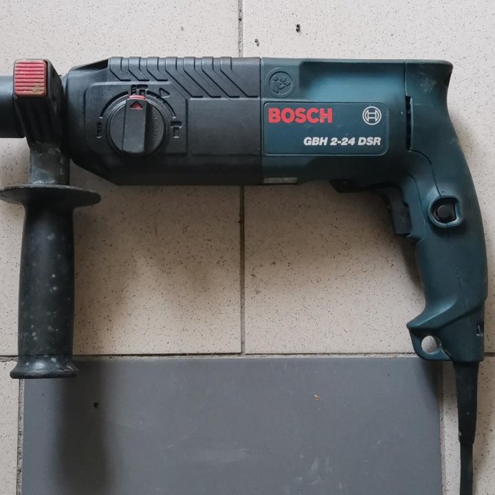 Перфораторы Bosch (2 шт.)