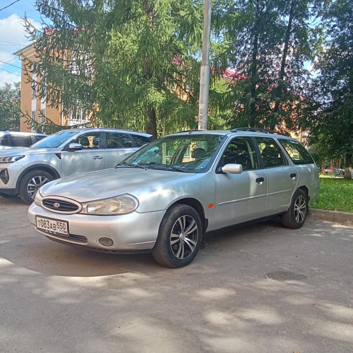 Ford Mondeo, 2000