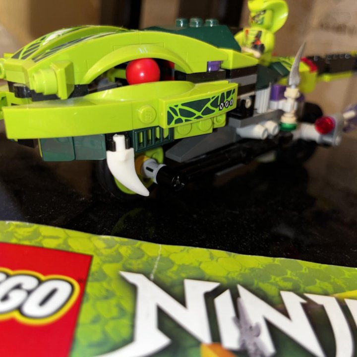 Lego ninjago 9447 Lasha's Bite Cycle