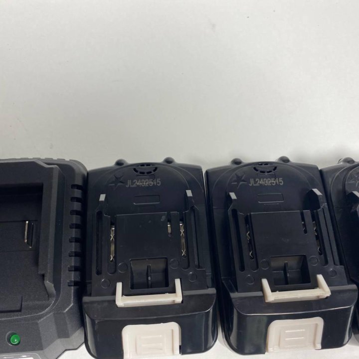 Набор аккумуляторных бесщеточных инструментов 6 в1