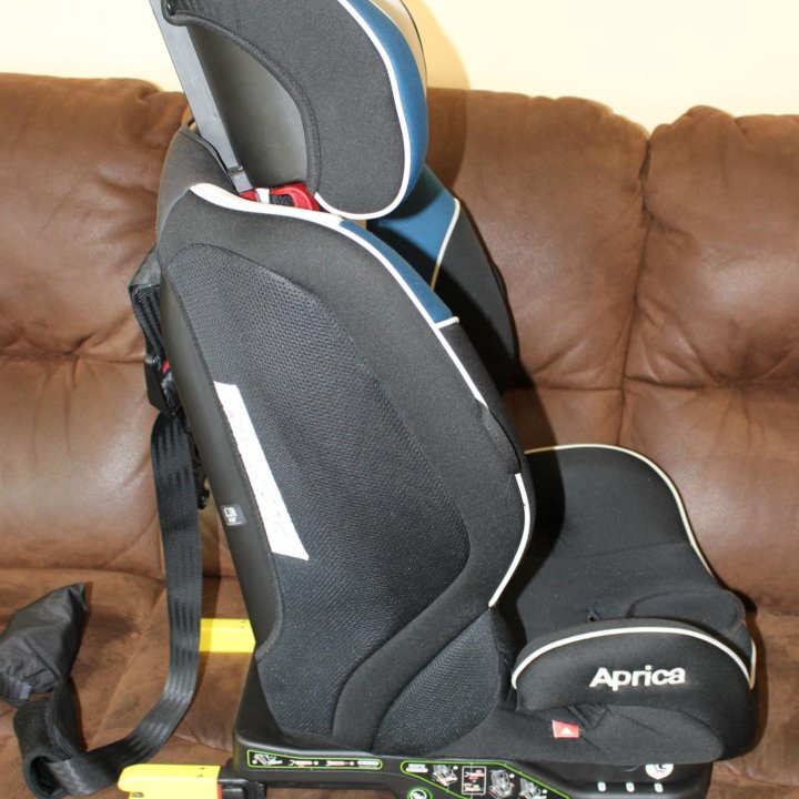 Детское автокресло Aprica FormFit (isofix)1-11 лет