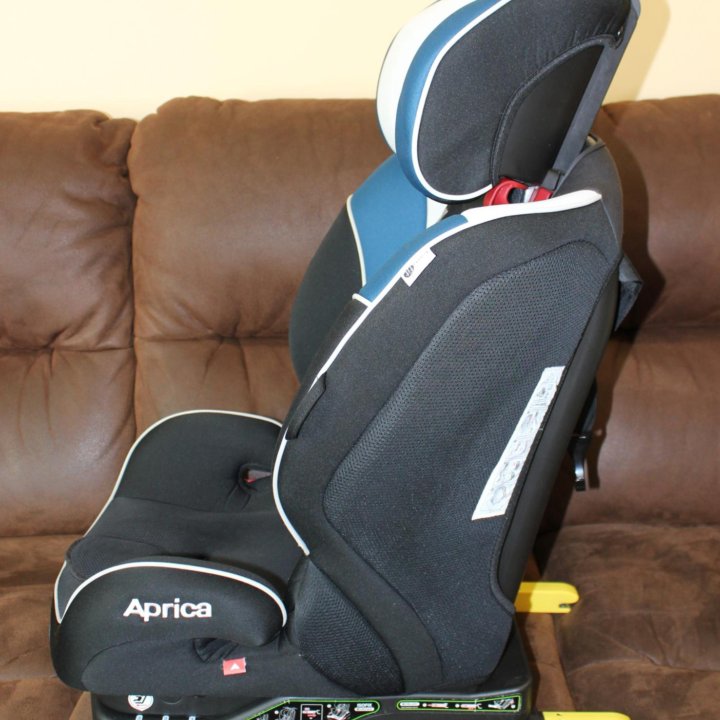 Детское автокресло Aprica FormFit (isofix)1-11 лет