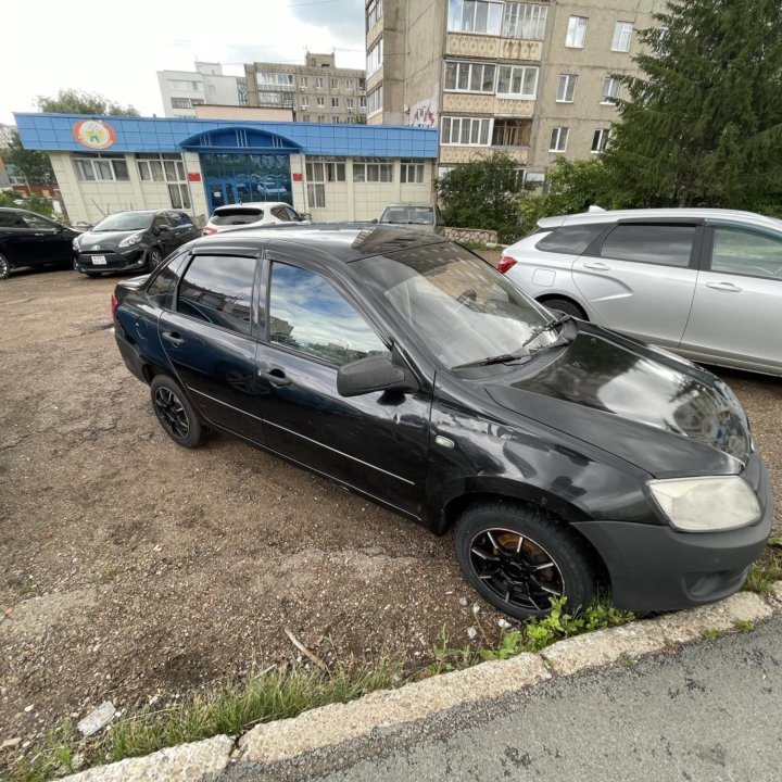 ВАЗ (Lada) Granta, 2012